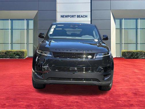 Santorini Black Metallic 2026 Land Rover Range Rover Sport SE