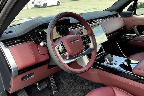 2025 Land Rover Range Rover P400 SE
