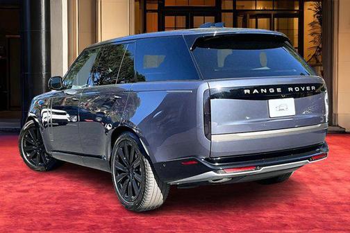 2026 Land Rover Range Rover P400 SE