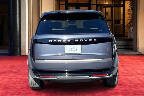 1eh/Blue 2026 Land Rover Range Rover P400 SE