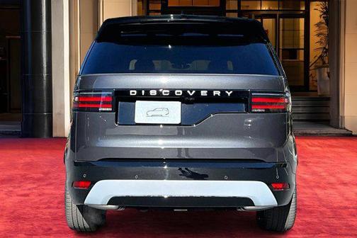 2026 Land Rover Discovery Gemini Edition