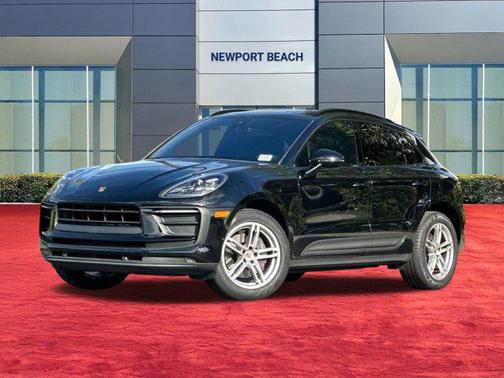 Black 2022 Porsche Macan Macan