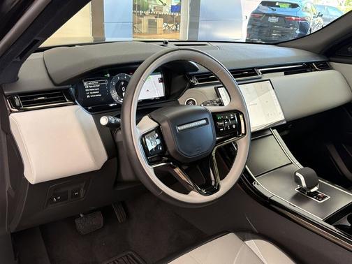 Santorini Black Metallic 2026 Land Rover Range Rover Velar P250 S