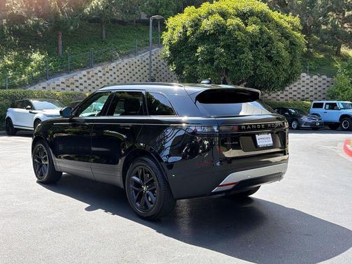 Santorini Black Metallic 2026 Land Rover Range Rover Velar P250 S