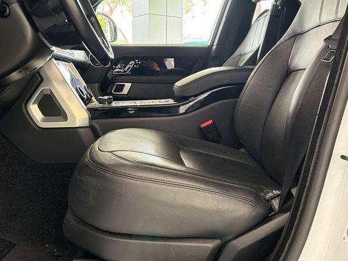 White 2020 Land Rover Range Rover 3.0L V6 Supercharged HSE