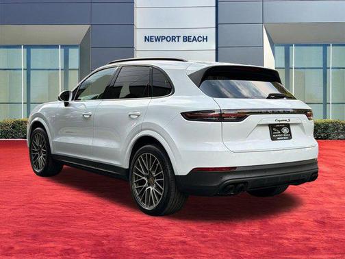 White 2023 Porsche Cayenne S