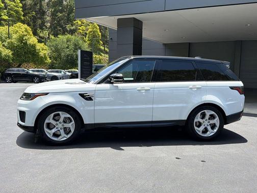 White 2019 Land Rover Range Rover Sport HSE