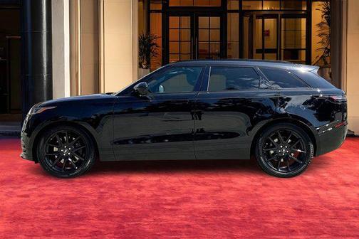 2026 Land Rover Range Rover Velar P250 SE R-Dynamic