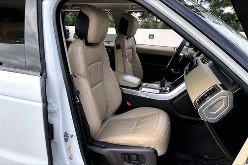 2021 Land Rover Range Rover Sport HSE Silver Edition