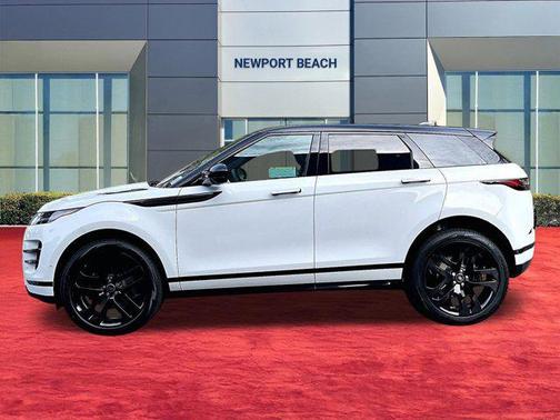 1aa/White 2026 Land Rover Range Rover Evoque Dynamic SE