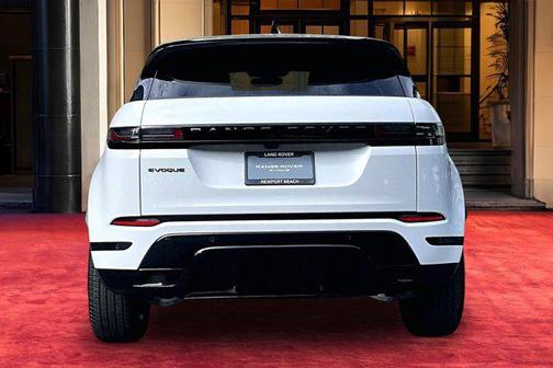 2026 Land Rover Range Rover Evoque Dynamic SE