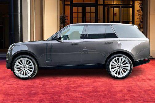 2026 Land Rover Range Rover P400 SE