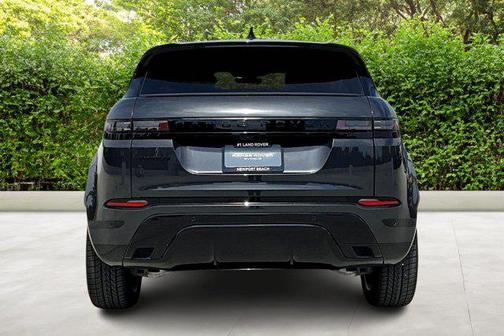 2026 Land Rover Range Rover Evoque Dynamic SE