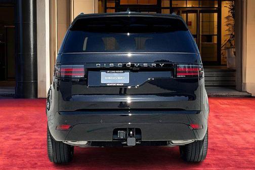 2025 Land Rover Discovery P360 Dynamic SE