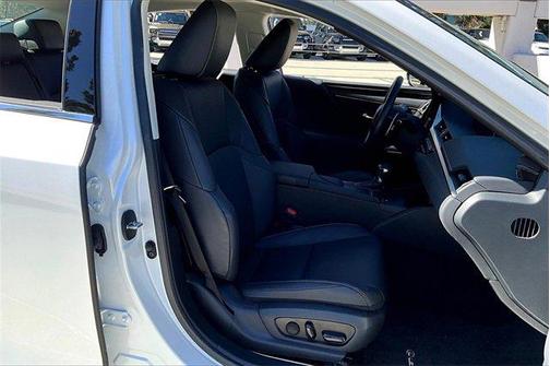 2020 Lexus ES 350 Base