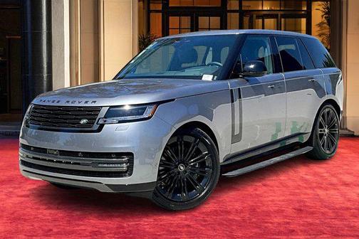 2025 Land Rover Range Rover P530 SE