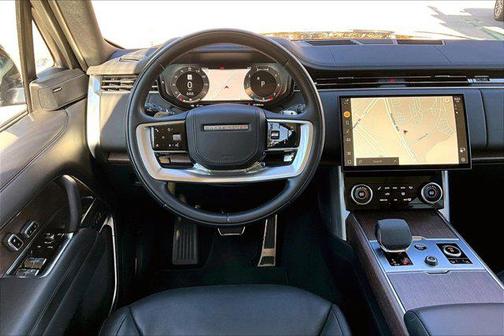 2023 Land Rover Range Rover P530 SE