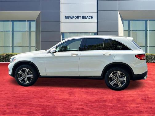 Polar White 2018 Mercedes-Benz GLC 300 Base