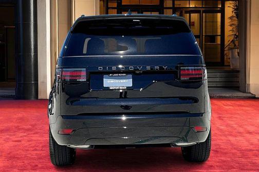2025 Land Rover Discovery P360 Dynamic SE