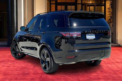 2025 Land Rover Discovery P360 Dynamic SE
