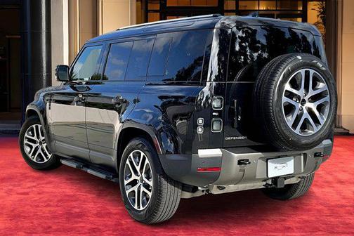 2026 Land Rover Defender S