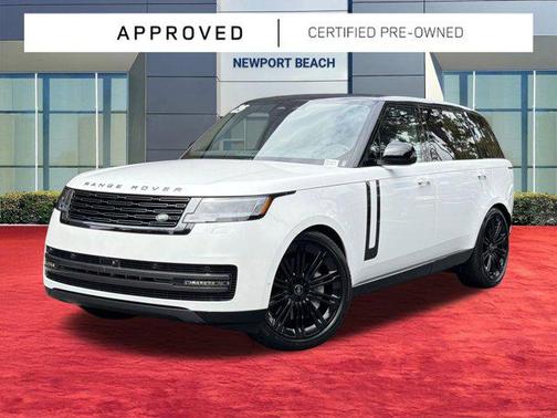 White 2025 Land Rover Range Rover P530 SE 7 Seat