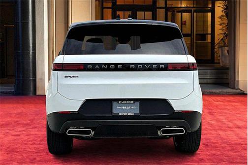 2025 Land Rover Range Rover Sport SE
