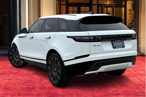 2026 Land Rover Range Rover Velar P250 SE R-Dynamic