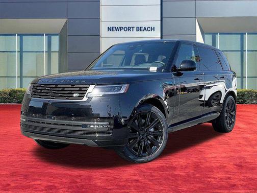 Santorini Black 2026 Land Rover Range Rover P400 SE 7 Seat