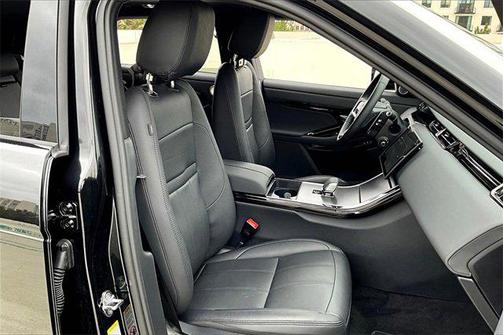 2025 Land Rover Range Rover Evoque Dynamic SE