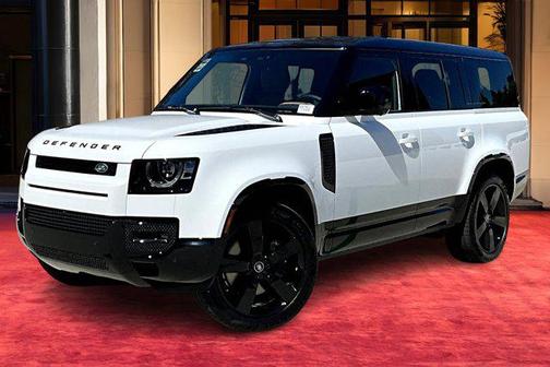2025 Land Rover Defender 130 P400 X-Dynamic SE