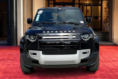 2025 Land Rover Defender 90 P300 S