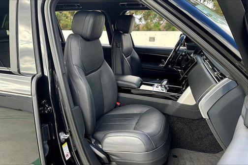 2023 Land Rover Range Rover P530 SE