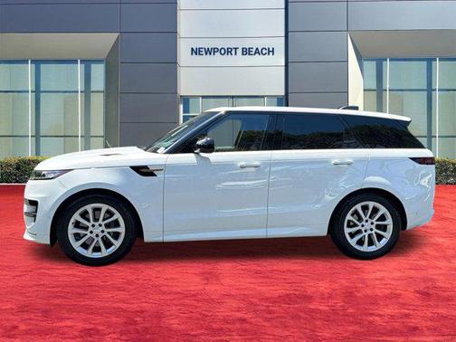 White 2025 Land Rover Range Rover Sport SE