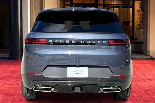 2025 Land Rover Range Rover Sport SE