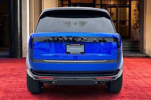 2025 Land Rover Range Rover P530 SE