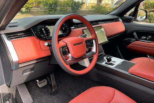 Flux Silver SV Bespoke Ultra Metallic Satin 2026 Land Rover Range Rover P615 SV