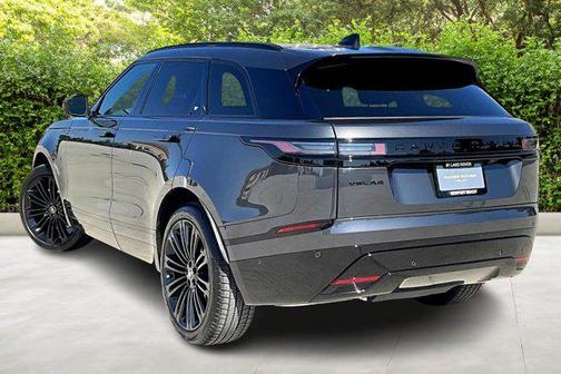 2026 Land Rover Range Rover Velar P250 SE R-Dynamic
