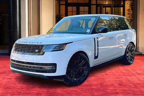 2026 Land Rover Range Rover P530 SE
