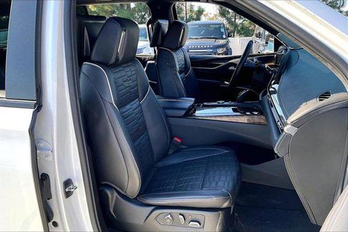 2023 Cadillac Escalade Sport Platinum