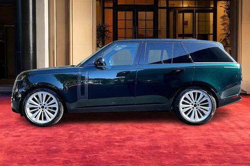 2026 Land Rover Range Rover P530 SE