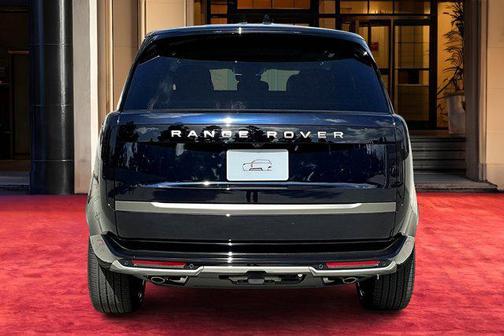 2025 Land Rover Range Rover P530 SE