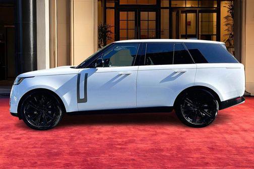 2026 Land Rover Range Rover P400 SE