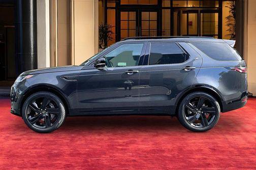 2026 Land Rover Discovery Dynamic SE