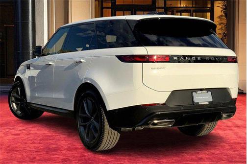 2025 Land Rover Range Rover Sport SE