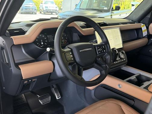 Santorini Black 2026 Land Rover Defender V8