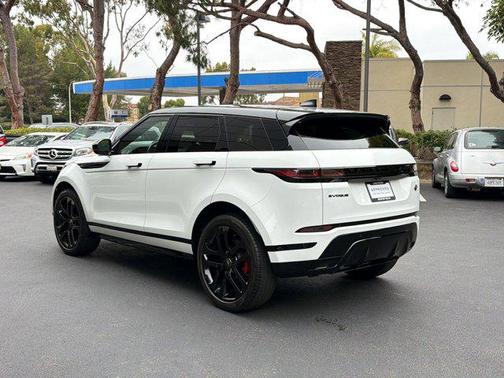 Fuji White 2023 Land Rover Range Rover Evoque R-Dynamic SE