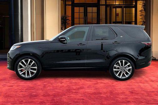 2025 Land Rover Discovery P360 Dynamic SE