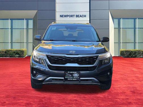 Gravity Gray 2021 Kia Seltos EX