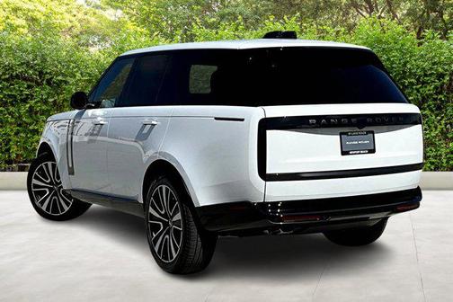 2025 Land Rover Range Rover P530 Autobiography